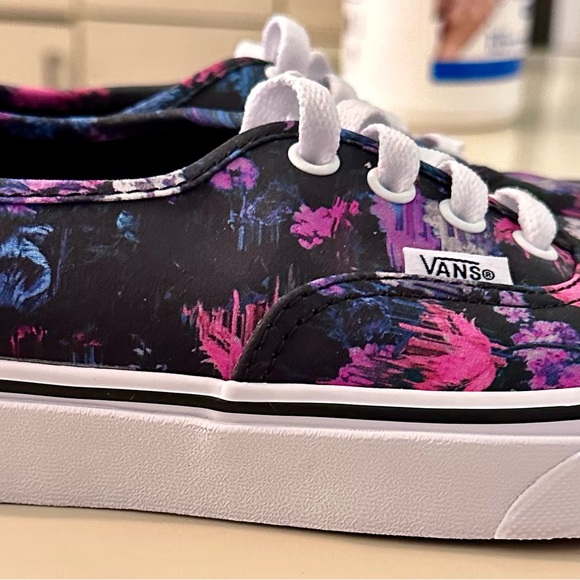 Women’s vans authentic classic lace low top sz 7 like new - Picture 5 of 6